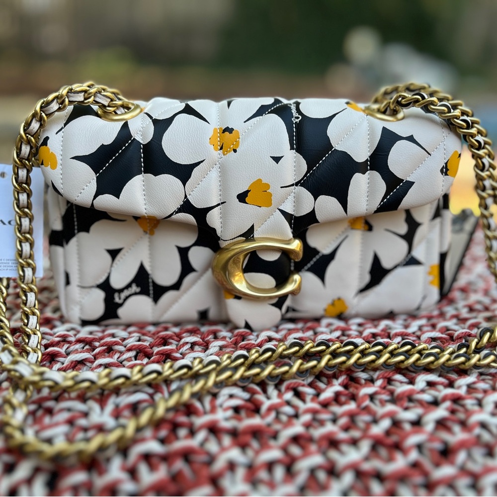 Coach Tabby Shoulder Bag 20 With Quilting And Floral Print